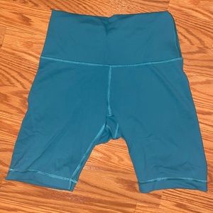 Lulu Lemon Wunder Train Biker Shorts